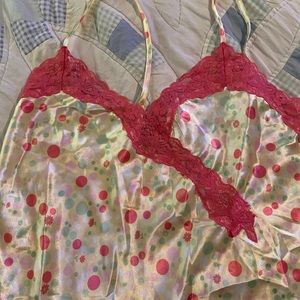 Cinema night gown size large.